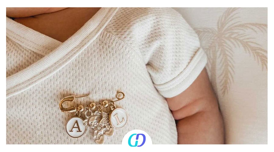 سنجاق سینه طلا برای نوزاد پسر